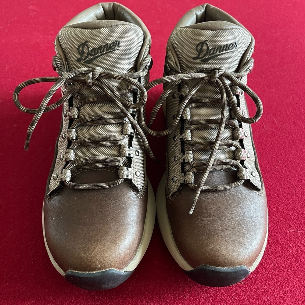 SOLD Danner 31284 - Women's Caprine Evo Boots
